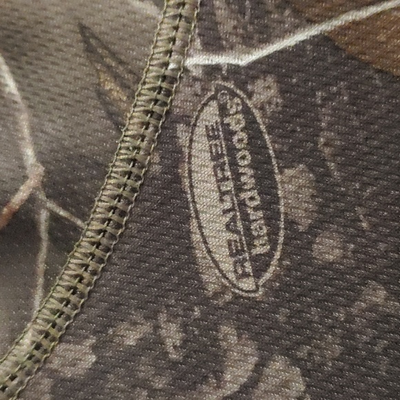 Realtree Hardwoods Outfitters Ridge Hunting Gear. Long Sleeve Hunting Shirt. XL. - Picture 12 of 12